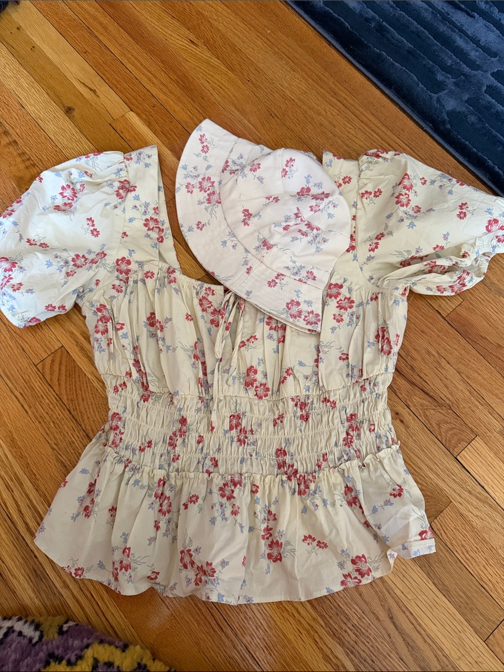 Women’s Cream Floral Smocked Top with Matching Sun Hat
